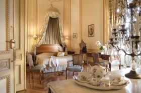 Château Colbert - Prestige Room